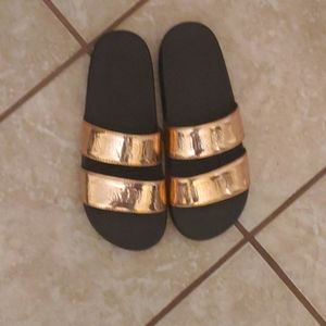 Victoria Secret Pink